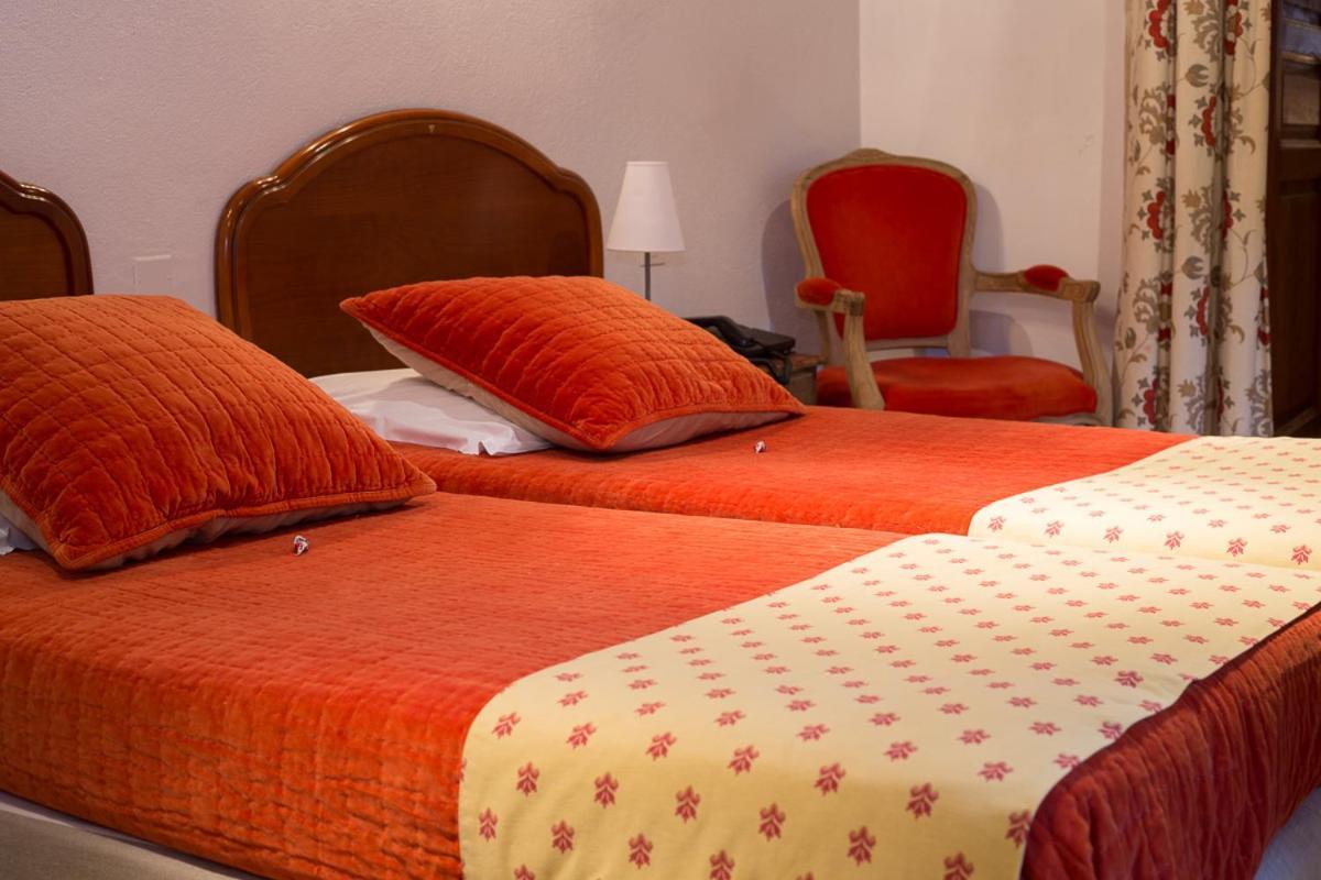 Le Castellas Hotel & Spa - Teritoria Collias ภายนอก รูปภาพ