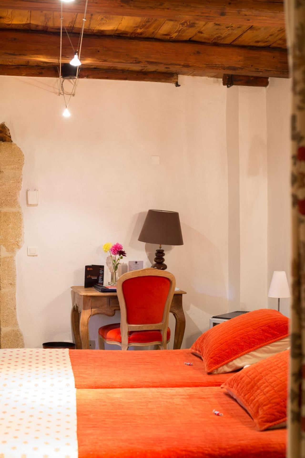 Le Castellas Hotel & Spa - Teritoria Collias ภายนอก รูปภาพ