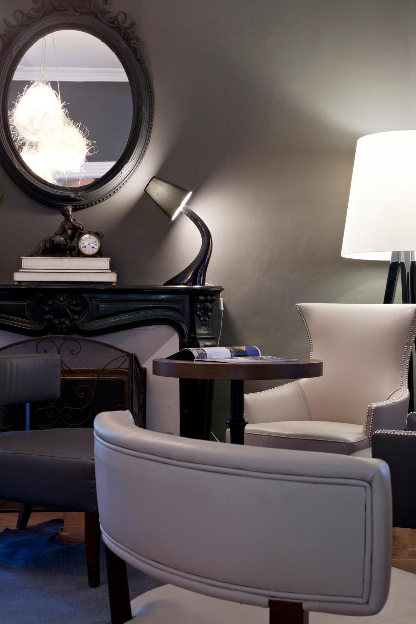 Le Castellas Hotel & Spa - Teritoria Collias ภายนอก รูปภาพ