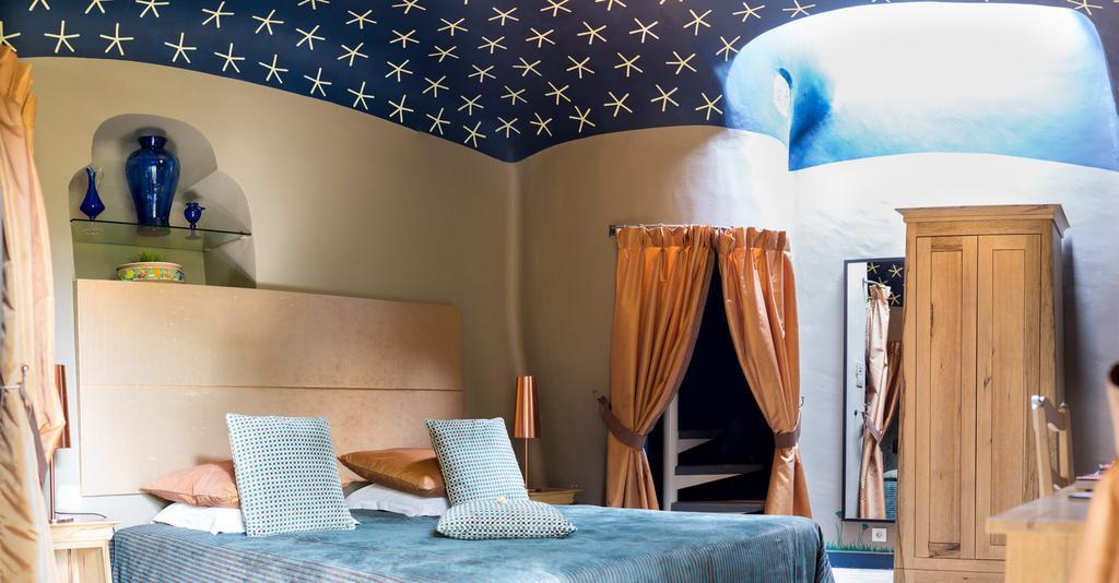 Le Castellas Hotel & Spa - Teritoria Collias ภายนอก รูปภาพ